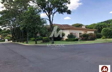 Imagem: A casa em condomínio possui 4 Dormitórios, 5 Banheiros, 3