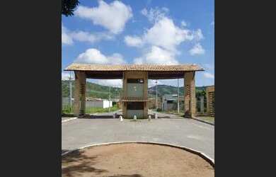 Imagem: O terreno possui 200m² de Área e está localizado em Salesianos