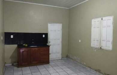 Imagem: O apartamento possui 2 Dormitórios e está localizado em Raimundo