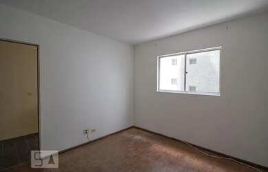 Imagem: O apartamento possui 1 Dormitório, 1 Banheiro e 33m² de Área