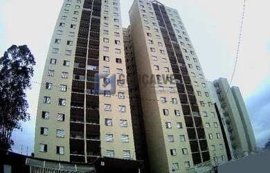 Imagem: O apartamento possui 3 Dormitórios, 1 Banheiro, 1 Vaga na garagem