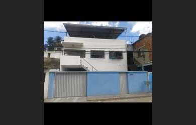 Imagem: A casa possui 3 Dormitórios, 1 Vaga na garagem e está localizado