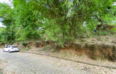 Imagem: O terreno possui 1.080m² de Área e está localizado em São