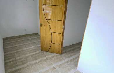 Imagem: O depósito possui 30m² de Área e está localizado em Realengo