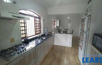 Imagem 14: CASA TÉRREA - JARDIM CENTENÁRIO - MG