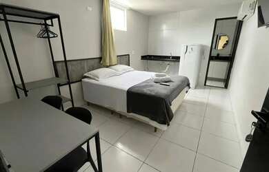 Imagem: O studio possui 1 Dormitório, 1 Banheiro, 2 Vagas na garagem