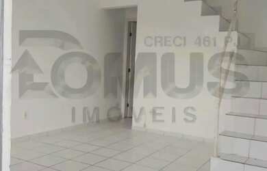 Imagem: A casa em condomínio possui 3 Dormitórios, 1 Banheiro, 1 Vaga