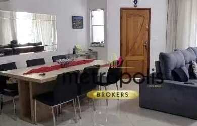 Imagem: A casa possui 3 Dormitórios, 5 Banheiros, 4 Vagas na garagem