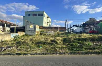 Imagem: O terreno possui 300m² de Área e está localizado em Guarani