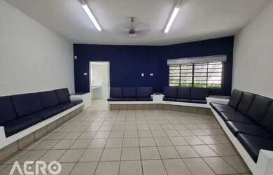 Imagem: O depósito possui 200m² de Área e está localizado em Centro