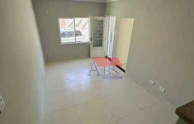 Imagem: A casa possui 2 Dormitórios, 2 Banheiros, 98m² de Área e