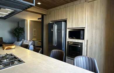 Imagem: O apartamento possui 3 Dormitórios, 3 Banheiros, 3 Vagas na