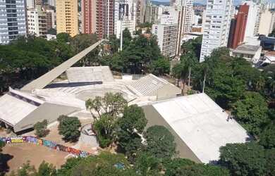 Imagem: O apartamento possui 4 Dormitórios, 4 Banheiros, 1 Vaga na