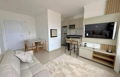 Imagem: O apartamento possui 2 Dormitórios, 2 Banheiros, 1 Vaga na