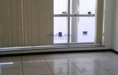 Imagem: O depósito possui 30m² de Área e está localizado em Barra