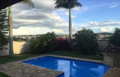 Imagem 1: Belíssima Chácara Urbana no Jd. América em Bragança Paulista