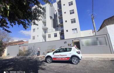 Imagem: O apartamento na cobertura possui 3 Dormitórios, 2 Banheiros
