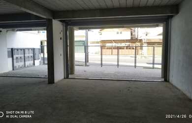 Imagem 1: Lojas no Santa Cruz Industrial para aluguel com 50 metros quadrados cada