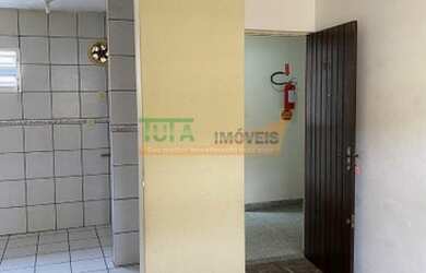 Imagem: O apartamento possui 3 Dormitórios, 1 Banheiro, 53m² de Área