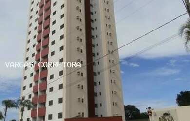 Imagem: O apartamento possui 2 Dormitórios, 2 Banheiros, 2 Vagas na