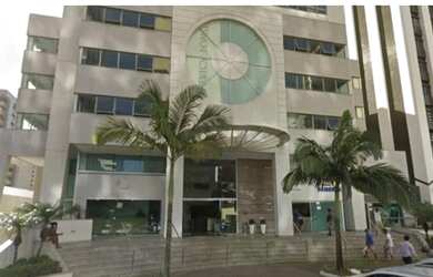 Imagem: O depósito possui 5 Vagas na garagem e 208m² de Área e está