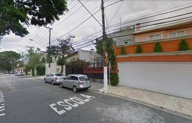 Imagem: A casa em condomínio possui 5 Dormitórios, 5 Banheiros, 5