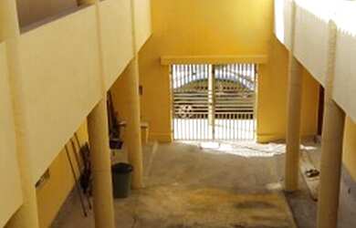 Imagem: O apartamento possui 1 Dormitório, 1 Banheiro, 30m² de Área