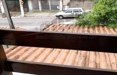 Imagem: A casa possui 3 Dormitórios, 3 Banheiros, 2 Vagas na garagem