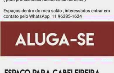 Imagem: O quarto e está localizado em Vila Dirce, Carapicuíba para