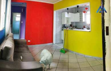 Imagem: O apartamento possui 1 Dormitório, 1 Banheiro, 1 Vaga na garagem