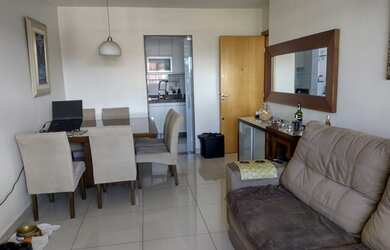 Imagem: O apartamento possui 3 Dormitórios, 2 Banheiros, 2 Vagas na