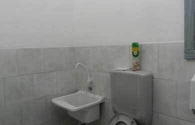 Imagem 15: Loja Comercial. 330m² de Áreae4 Vagas na garagem