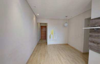 Imagem 4: Apartamento com 2 dormitórios à venda, 62 m² por R$ 430.000 - Centro...