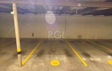 Imagem 8: Porto Alegre - Apartamento Padrão - Cristal