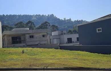 Imagem: O terreno possui 500m² de Área e está localizado em Tamboré