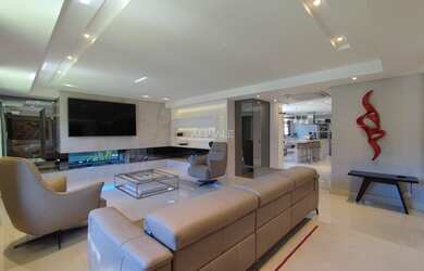 Imagem 4: Casa Cinamomos. Varanda, 523m² de Área, 4 Vagas na garageme4 Dormitórios