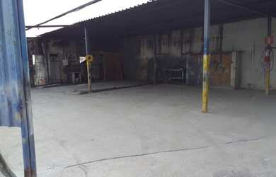 Imagem: O depósito possui 572m² de Área e está localizado em Santa