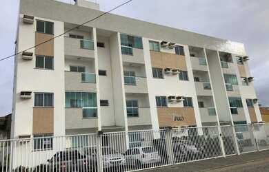 Imagem: O apartamento possui 2 Dormitórios, 1 Banheiro, 2 Vagas na