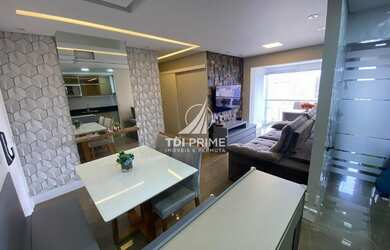 Imagem: O apartamento possui 2 Dormitórios, 2 Banheiros, 2 Vagas na