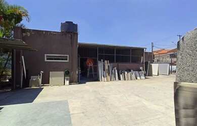 Imagem 2: Terreno na Penha. 893m² de Área