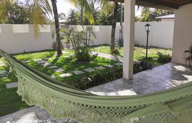 Imagem: A casa em condomínio possui 5 Dormitórios, 4 Banheiros, 2