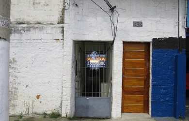 Imagem: A casa possui 1 Dormitório, 1 Banheiro, 60m² de Área, Imóvel