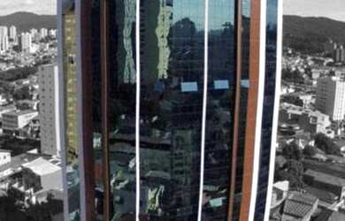 Imagem: O depósito possui 1 Vaga na garagem e 40m² de Área e está