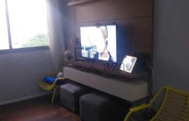 Imagem: O apartamento possui 4 Dormitórios, 2 Banheiros, 2 Vagas na