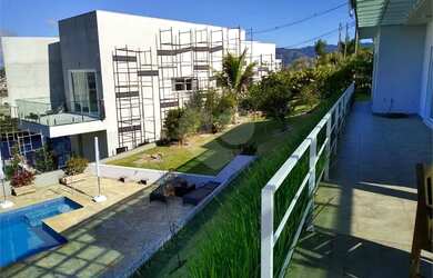 Imagem 2: Casa em Condomínio Fechado Com Vista Panorâmica para A Natureza