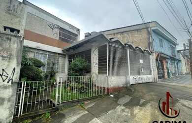 Imagem: O depósito possui 2 Vagas na garagem, 143-0m² de Área e está