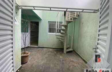 Imagem 7: Casa de vila fechada com portão de acesso a venda na mooca