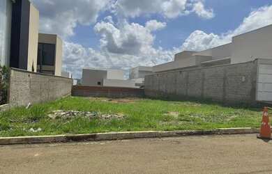 Imagem: O terreno possui 390m² de Área e está localizado em Anápolis