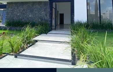 Imagem: A casa em condomínio possui 3 Dormitórios, 4 Banheiros, 4