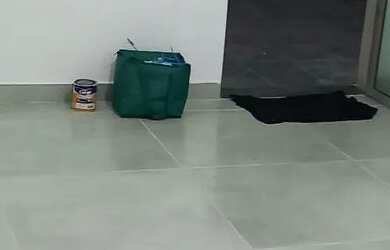 Imagem: O apartamento possui 2 Dormitórios, 1 Banheiro, 2 Vagas na